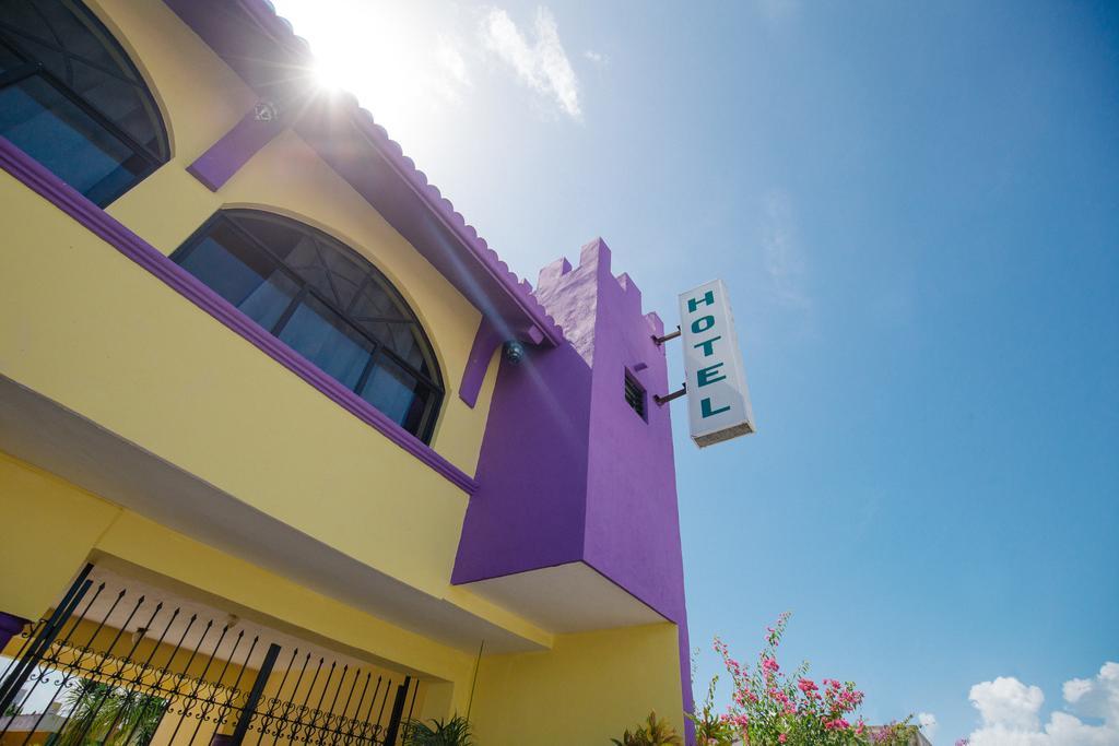 Hotel Casa Anaya Chetumal Exterior foto